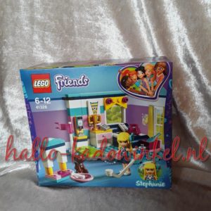 Lego friends Stepanie 41328