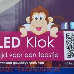 wandklok met led lampjes